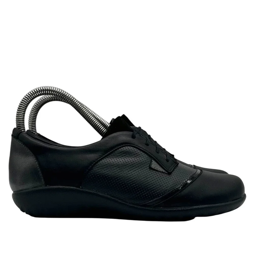 Naot Women Black Leather Perforated Lace Up Comfort Shoes EU 37 US 6